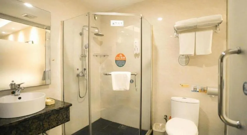 GreenTree Inn Guangzhou Panyu Bus Station Business Hotel