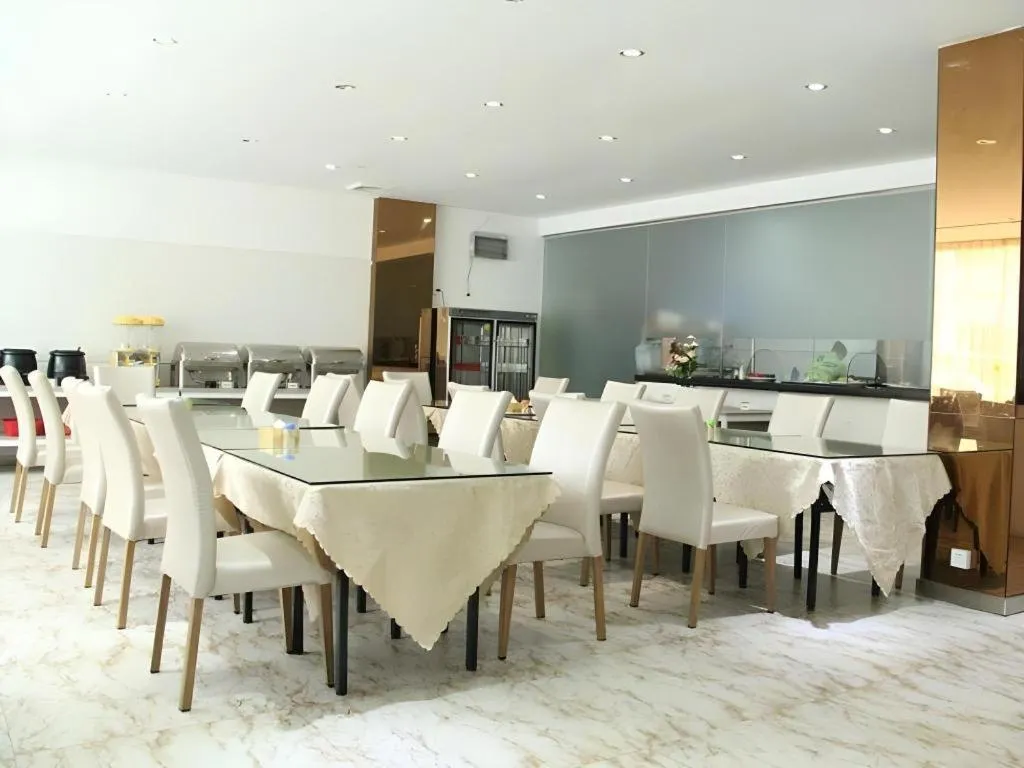 GreenTree Inn Guangzhou Panyu Bus Station Business Hotel