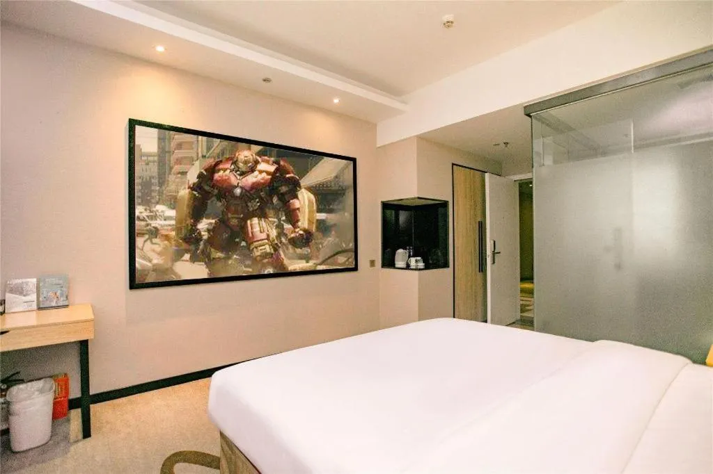 Bed in GreenTree Inn Guangzhou Panyu Bus Station Business Hotel