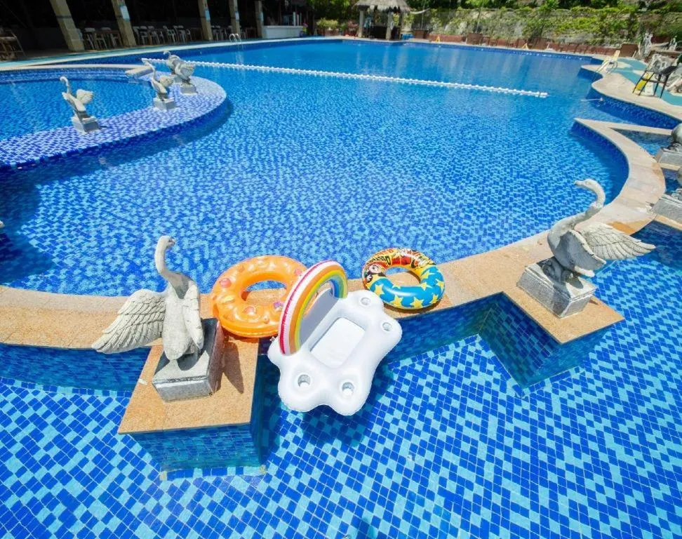 Grand Metro Park Bay Hotel