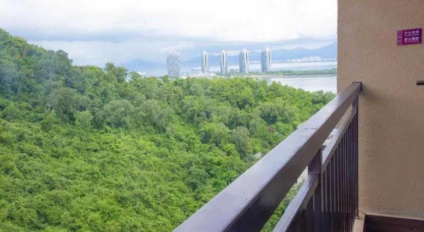 Grand Metro Park Bay Hotel