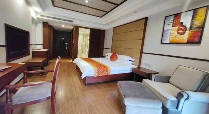 Bed in Grand Metro Park Bay Hotel