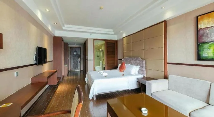 Bed in Grand Metro Park Bay Hotel