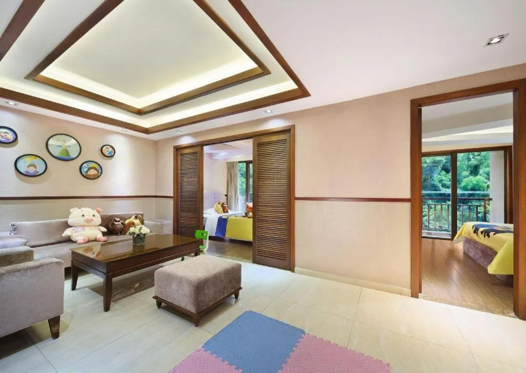 Grand Metro Park Bay Hotel