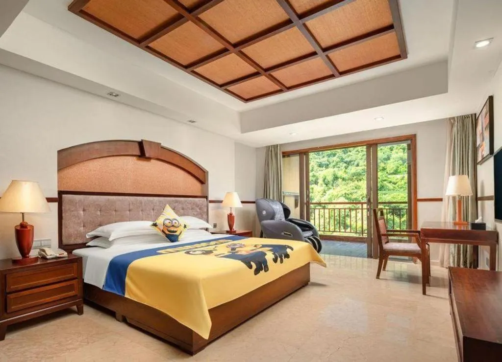 Bed in Grand Metro Park Bay Hotel