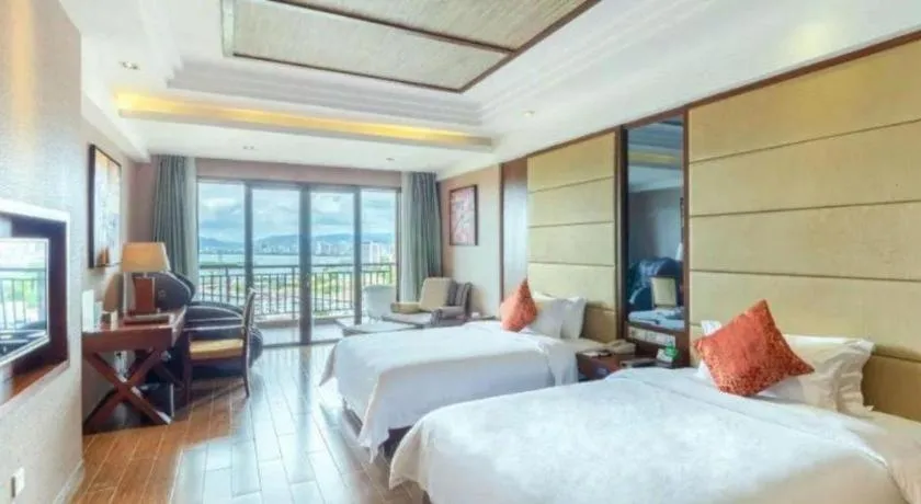 Bed in Grand Metro Park Bay Hotel