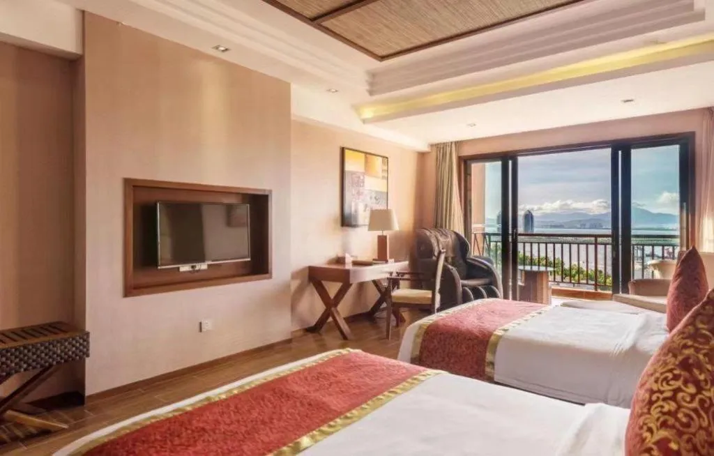 Bed in Grand Metro Park Bay Hotel