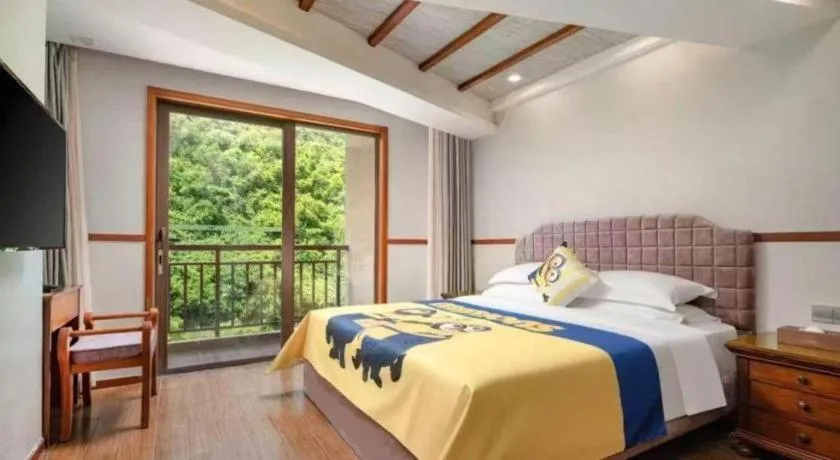 Bed in Grand Metro Park Bay Hotel