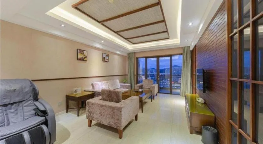 Bed in Grand Metro Park Bay Hotel