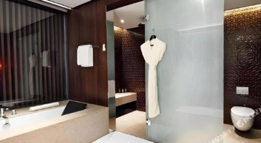 OCT Bay Breeze Hotel