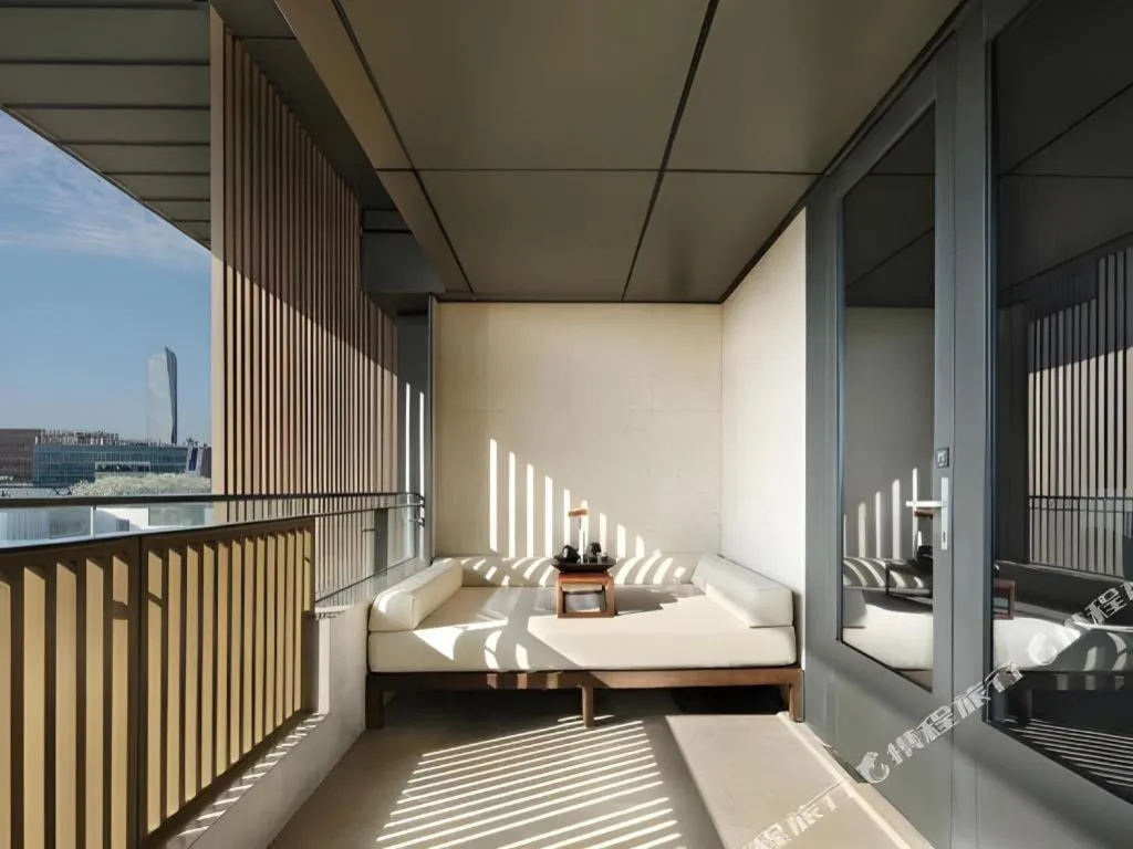 OCT Bay Breeze Hotel