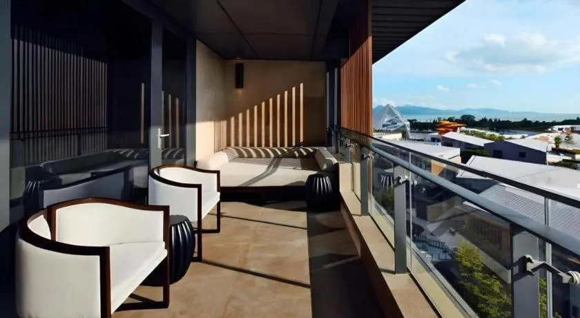 OCT Bay Breeze Hotel