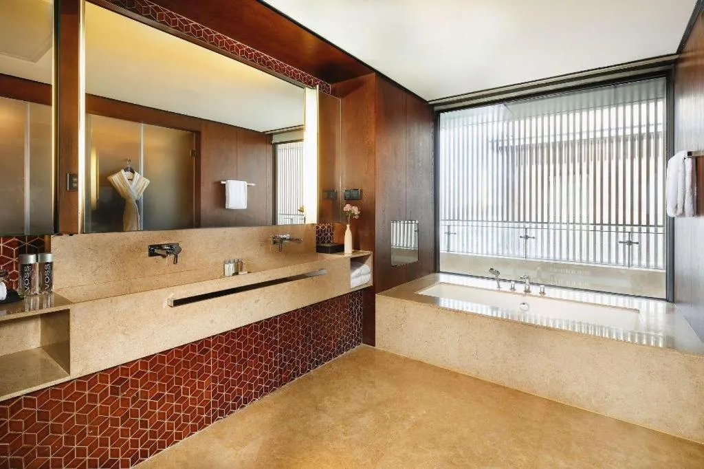 OCT Bay Breeze Hotel