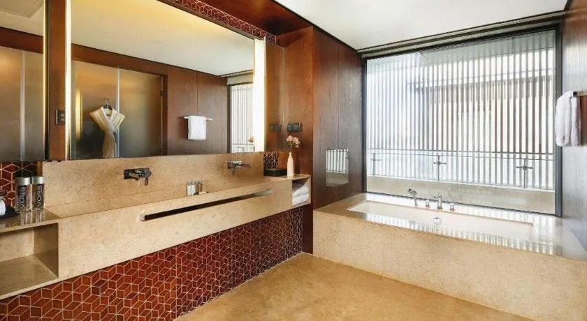 OCT Bay Breeze Hotel