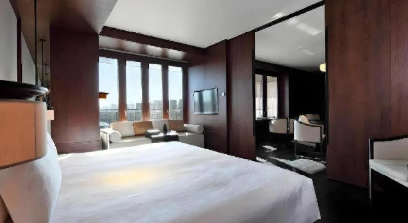 Bed in OCT Bay Breeze Hotel