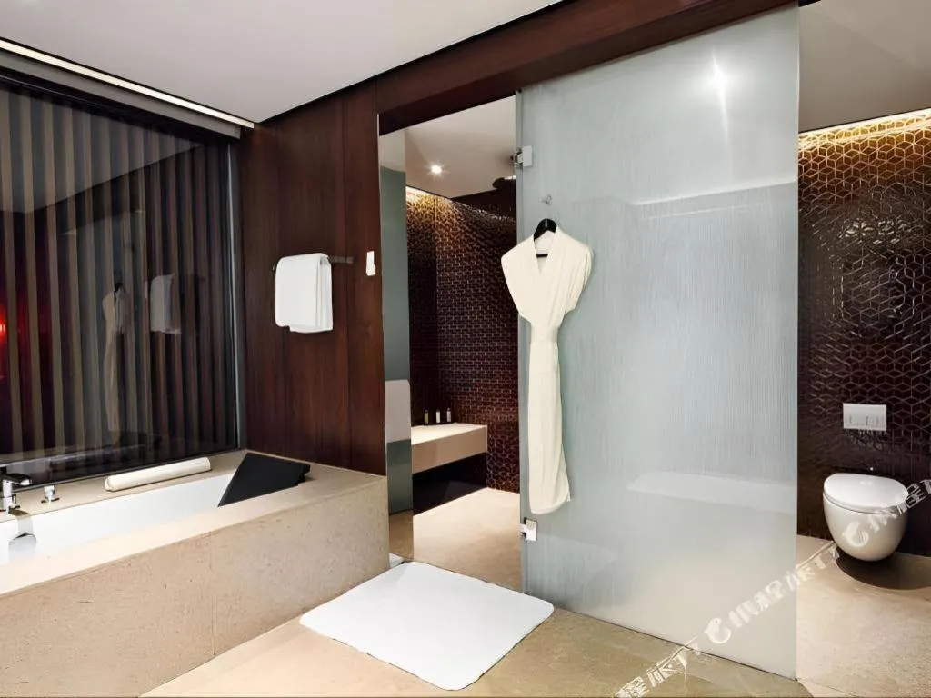 OCT Bay Breeze Hotel