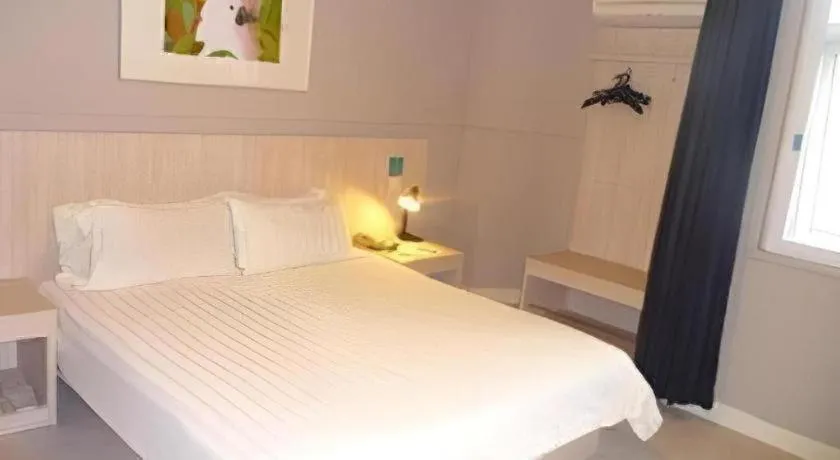 Bed in Jinjiang Inn Baotou Wenhua Road