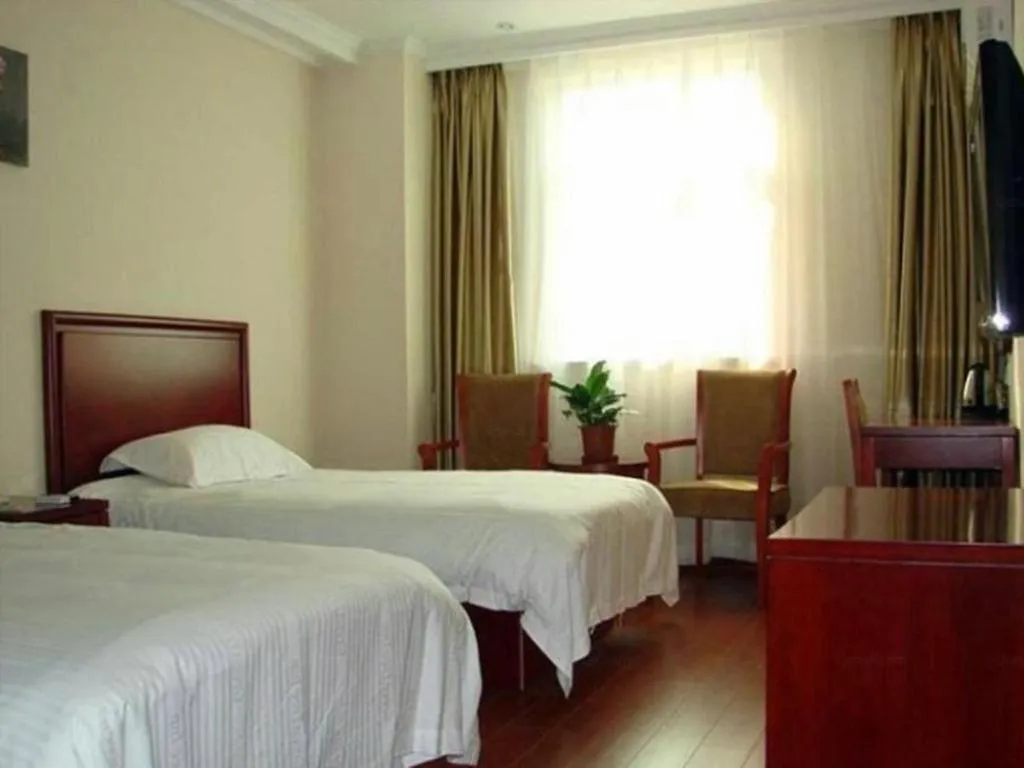 Bed in GreenTree Inn Wuxi Guangrui Road Hotel