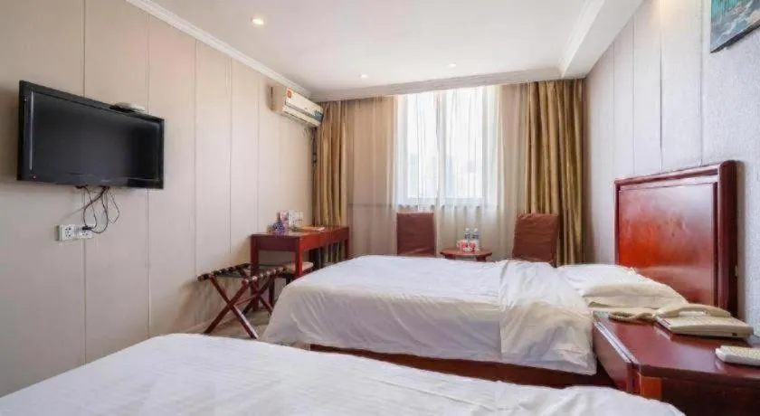 Bed in GreenTree Inn Wuxi Guangrui Road Hotel
