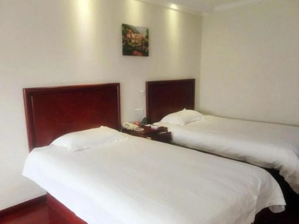 Bed in GreenTree Inn Wuxi Guangrui Road Hotel