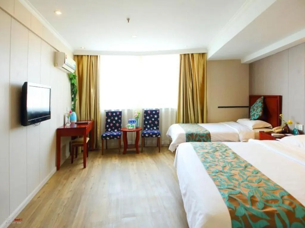 Bed in GreenTree Inn Wuxi Guangrui Road Hotel