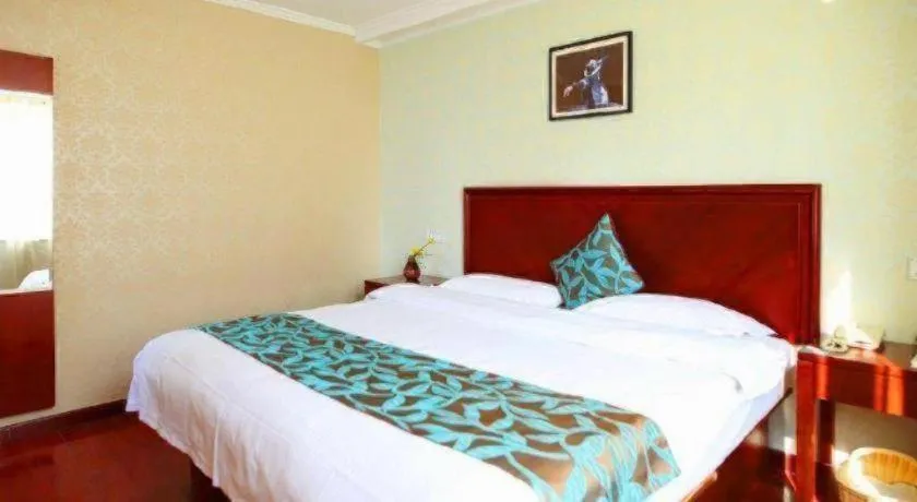Bed in GreenTree Inn Wuxi Guangrui Road Hotel