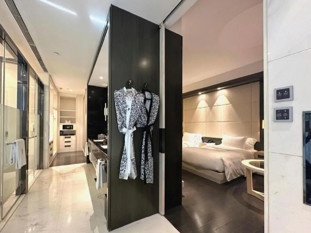 Bed in Banyan Tree Tianjin Riverside