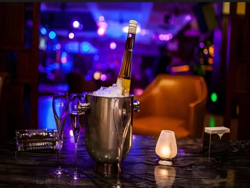 Grand Skylight Hotel KaiMei