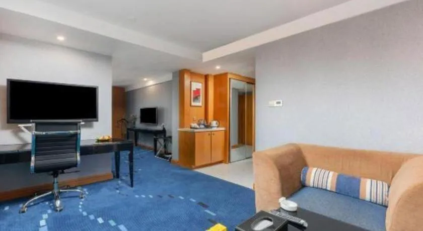 Grand Skylight Hotel KaiMei