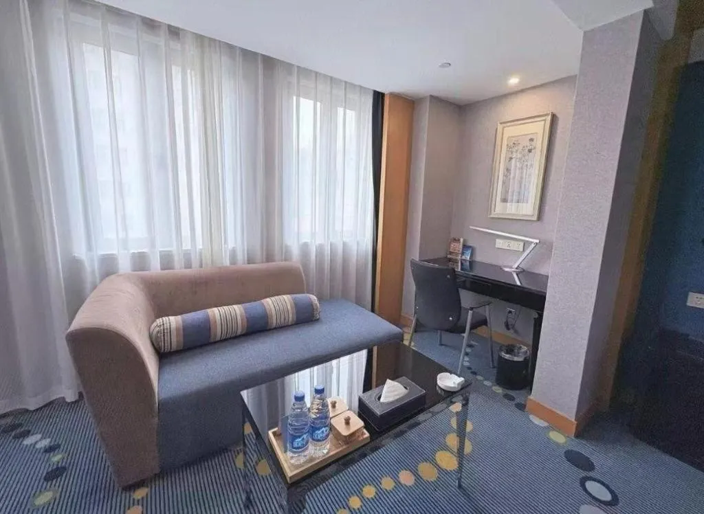 Grand Skylight Hotel KaiMei