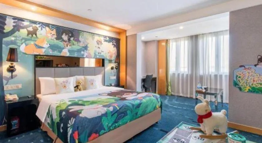 Bed in Grand Skylight Hotel KaiMei