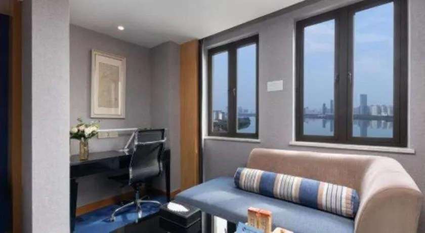 Grand Skylight Hotel KaiMei