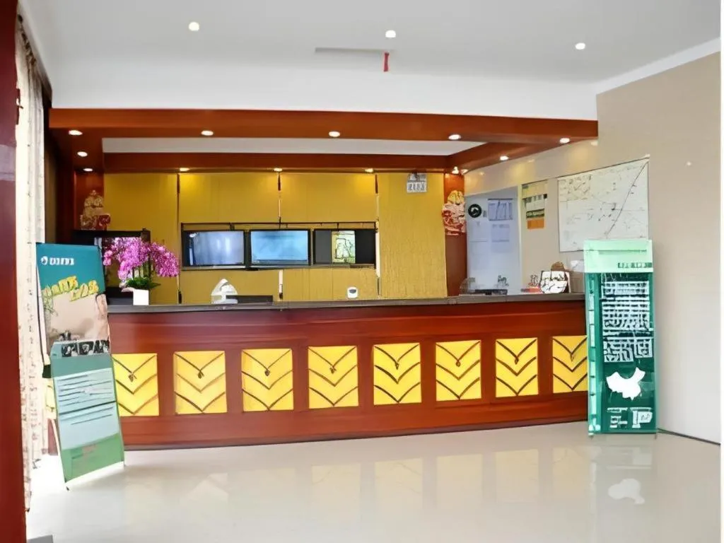 GreenTree Inn Jiaxing Tongxiang Tudian Express Hotel
