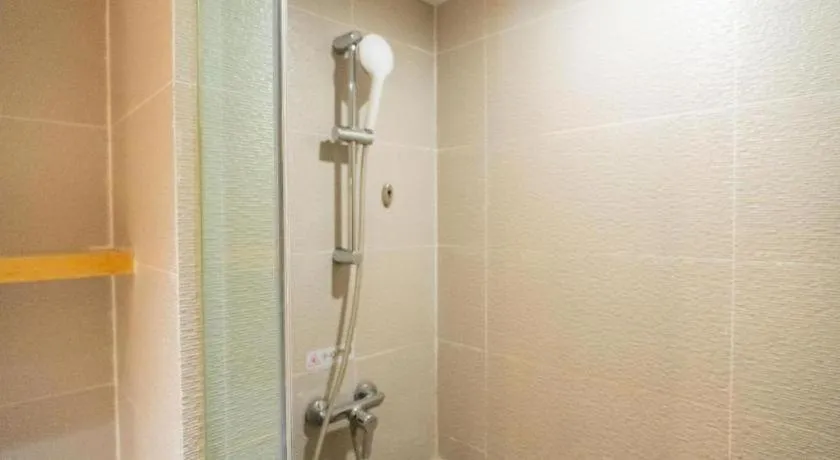 GreenTree Inn Lianyungang Suning Square Hualian Mantion Hotel