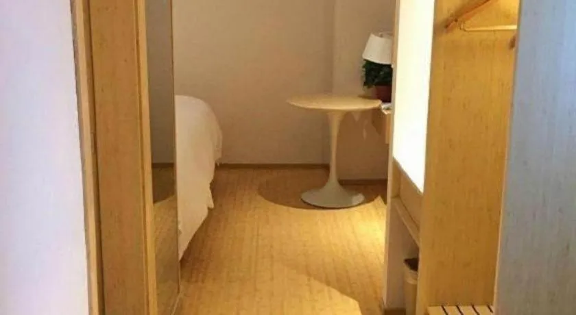 GreenTree Inn Lianyungang Suning Square Hualian Mantion Hotel