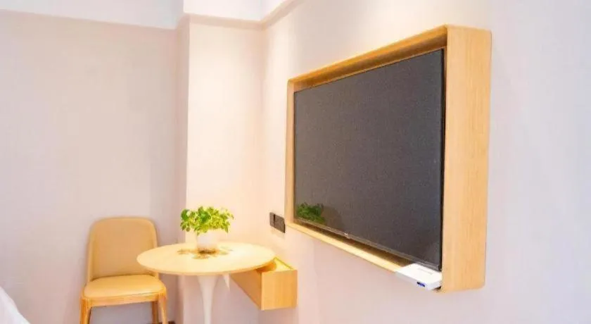 GreenTree Inn Lianyungang Suning Square Hualian Mantion Hotel