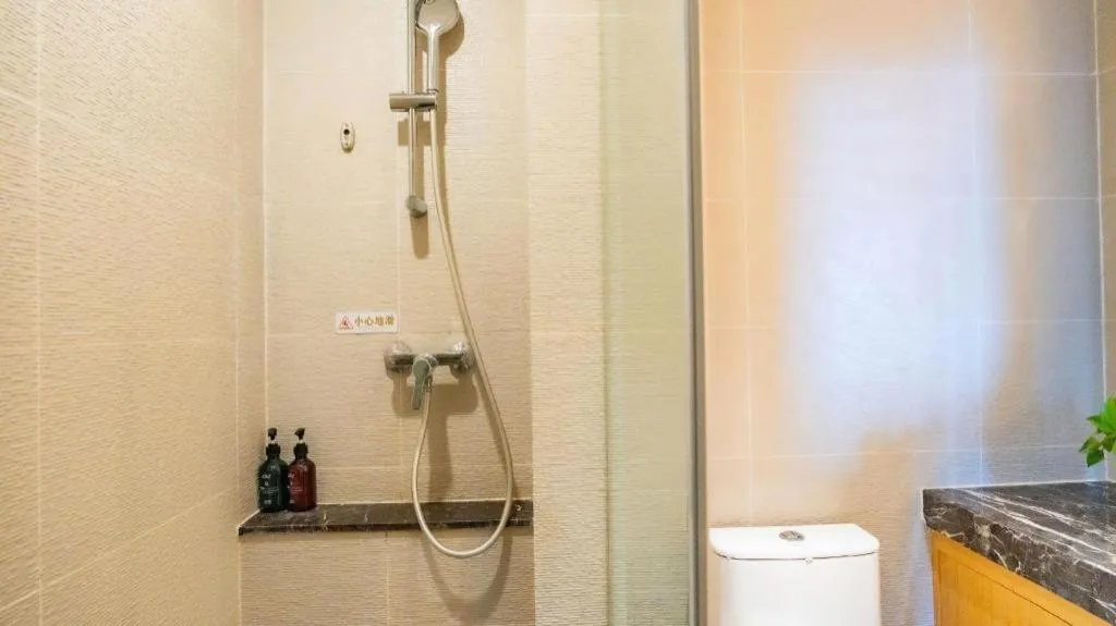 GreenTree Inn Lianyungang Suning Square Hualian Mantion Hotel