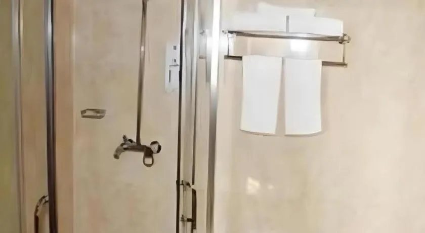 GreenTree Inn Lianyungang Suning Square Hualian Mantion Hotel