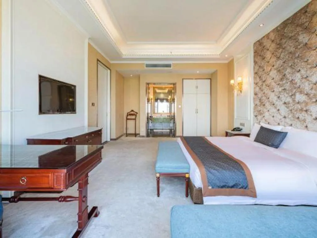 Bed in Eurasia Convention International Hotel