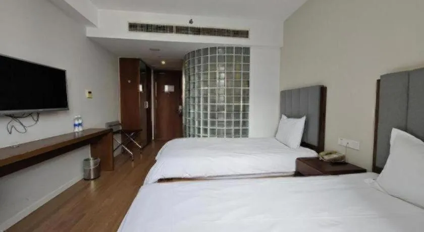 Bed in Holiday Inn Express Yangzhou City Center By IHG