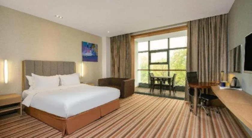 Bed in Holiday Inn Express Yangzhou City Center By IHG