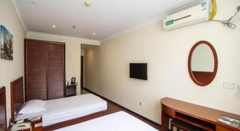 Bed in GreenTree Inn xinghua Middle Yingwu Road Express Hotel