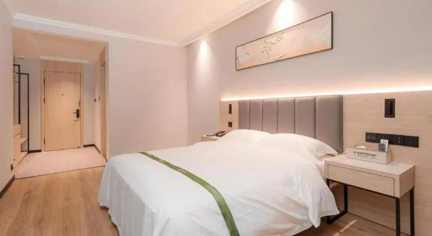 Bed in GreenTree Inn xinghua Middle Yingwu Road Express Hotel