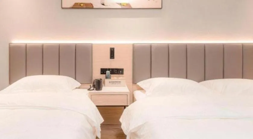 Bed in GreenTree Inn xinghua Middle Yingwu Road Express Hotel