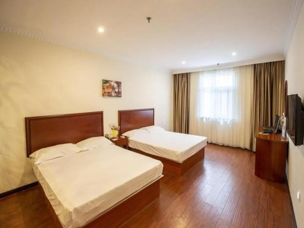 Bed in GreenTree Inn xinghua Middle Yingwu Road Express Hotel