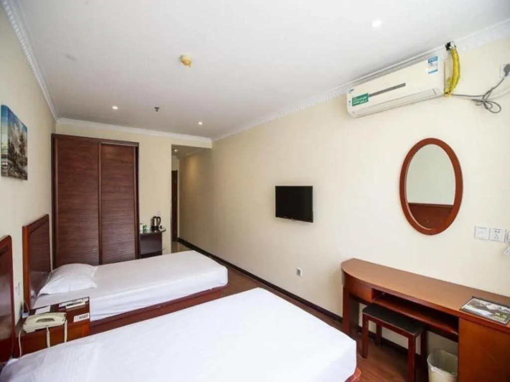 Bed in GreenTree Inn xinghua Middle Yingwu Road Express Hotel