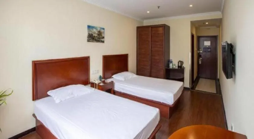 Bed in GreenTree Inn xinghua Middle Yingwu Road Express Hotel