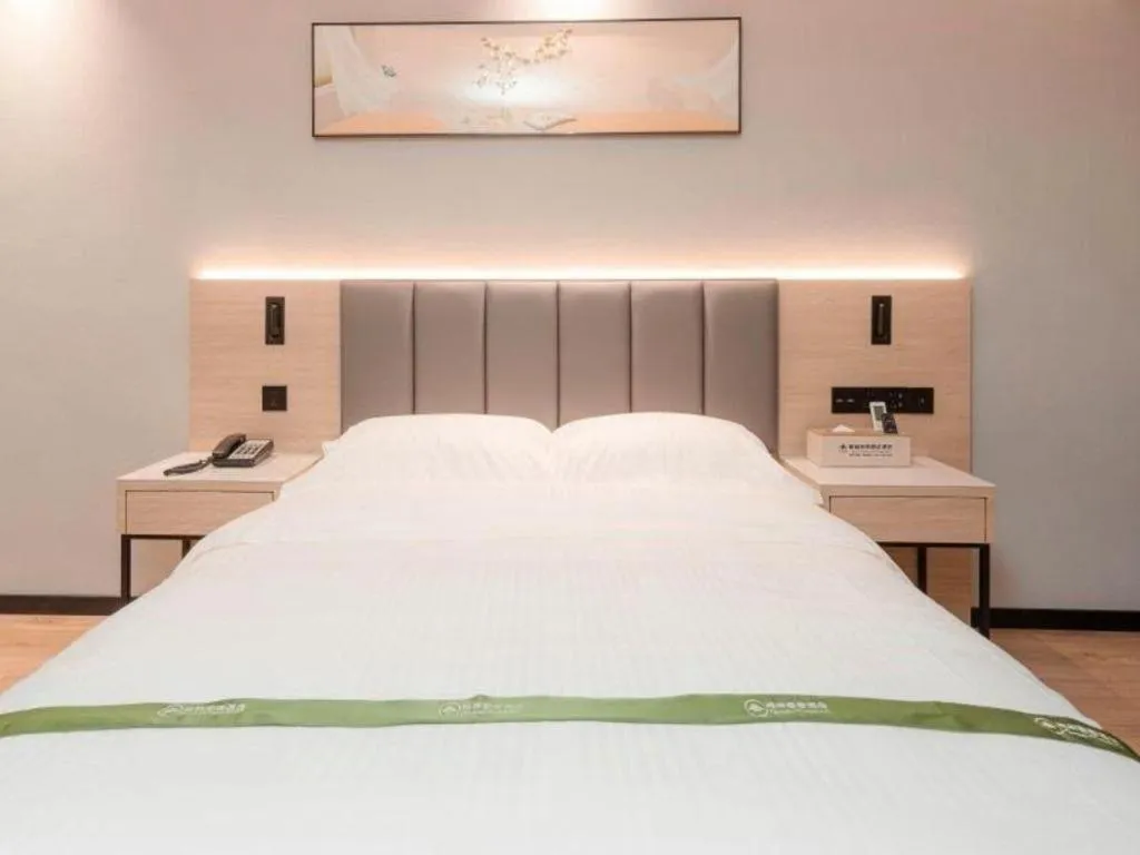 Bed in GreenTree Inn xinghua Middle Yingwu Road Express Hotel