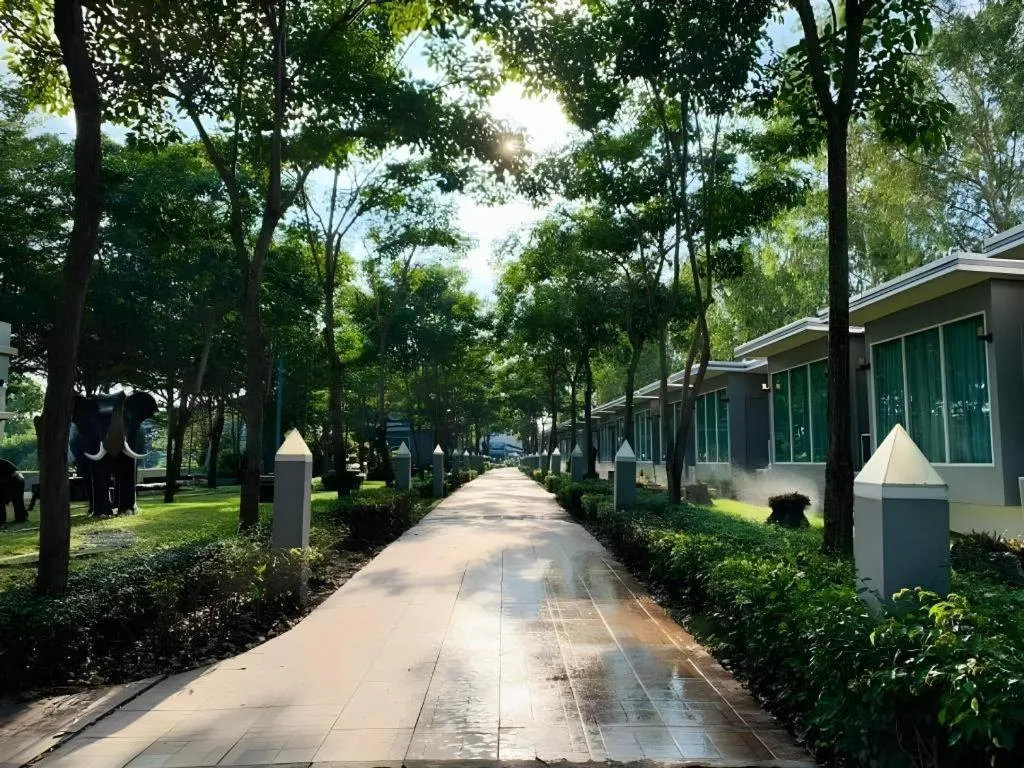 Thaiasia Goldensea Resort