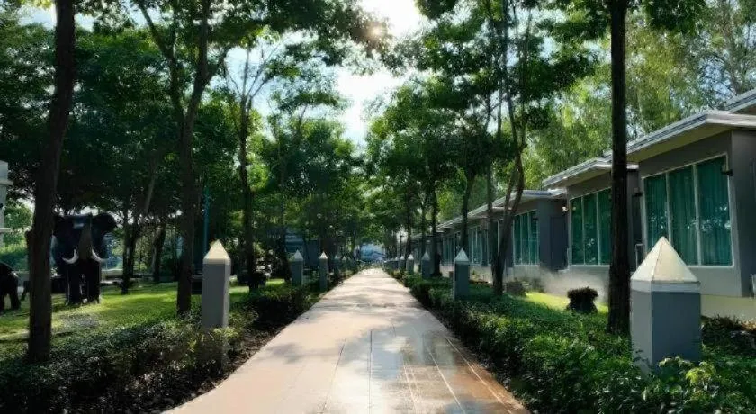 Thaiasia Goldensea Resort